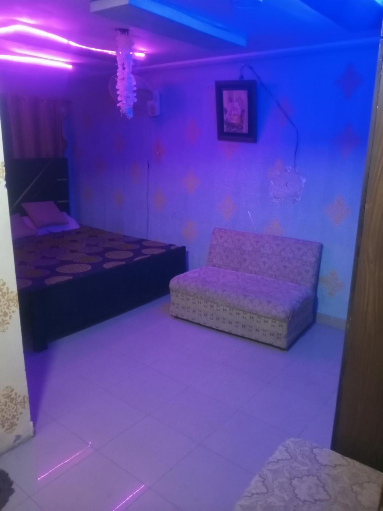 Aj Room Service Civic Center Rawalpindi Ngoại thất bức ảnh